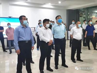 睢陽區(qū)召開工業(yè)企業(yè)“三大改造”5G賦能現(xiàn)場觀摩暨銀企對(duì)接會(huì)，會(huì)議服務(wù)助力產(chǎn)業(yè)升級(jí)